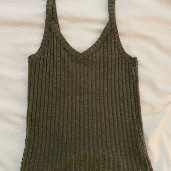 American Eagle green soft tank - Picture 1 of 3